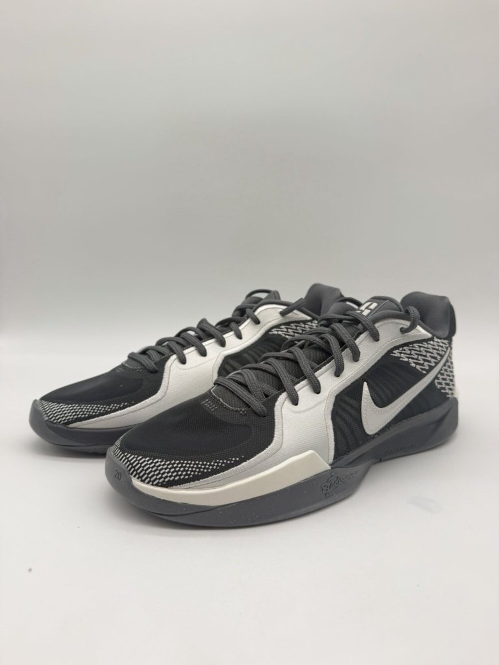 Nike Sabrina 2 Basketball Shoes Black Gray White FQ2174-005 Women's Size 9.5